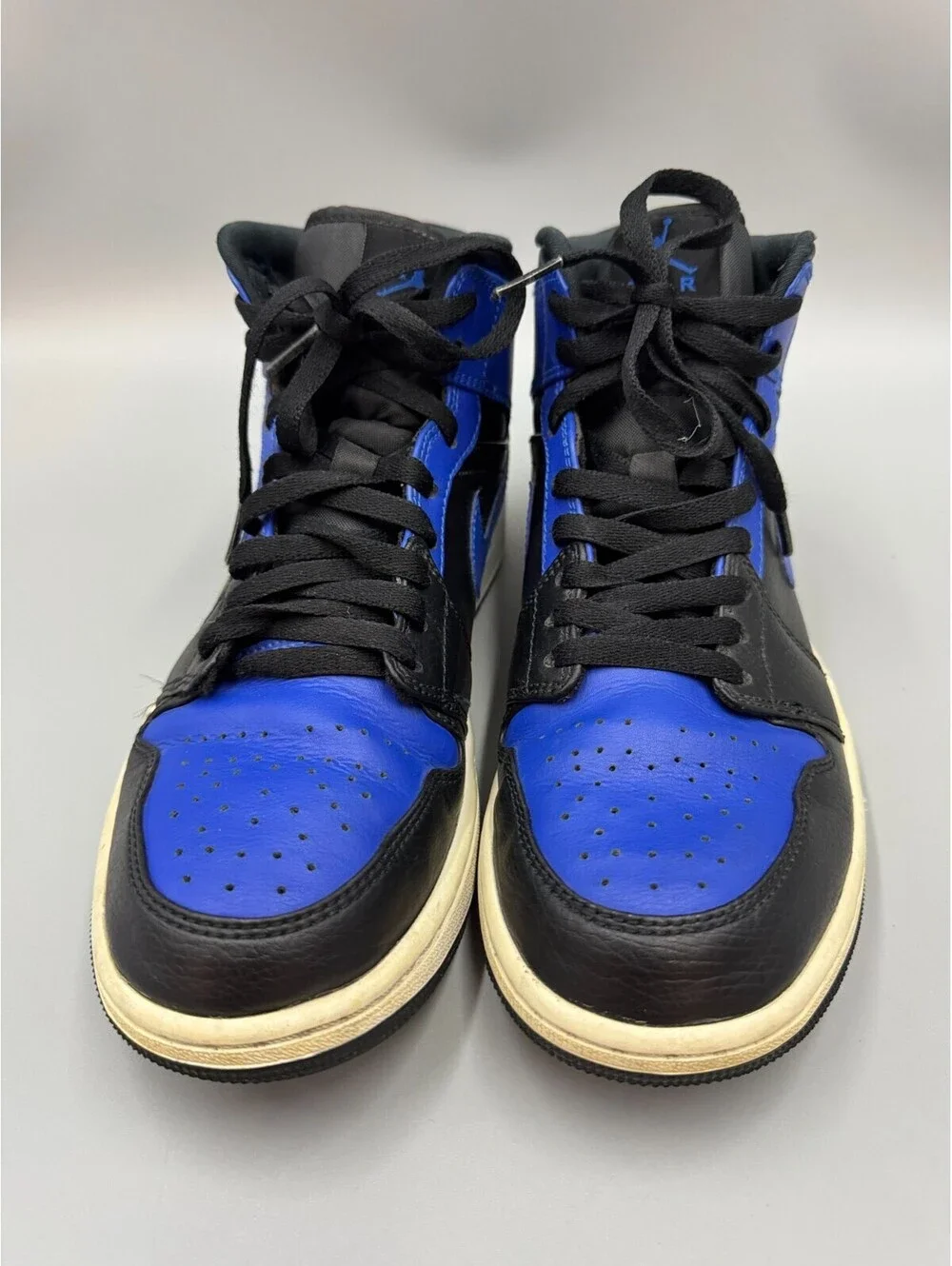 Men’s Nike Air Jordan 1 Mid Hyper Leather Sneakers, Black & Royal Blue, Size 9